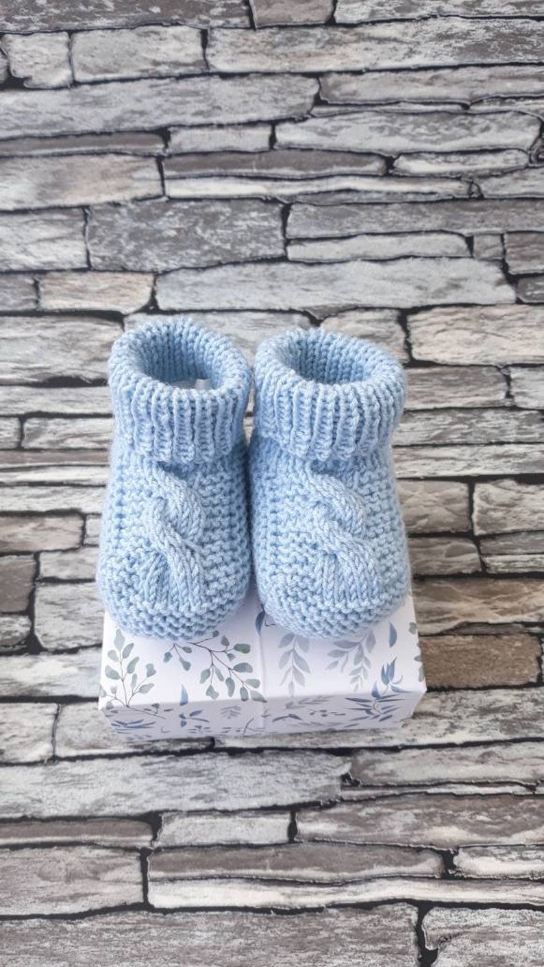 Babysocken / Babyschuhe handgestrickt aus Wolle Gr. S M L Sofort lieferbar Bild 4