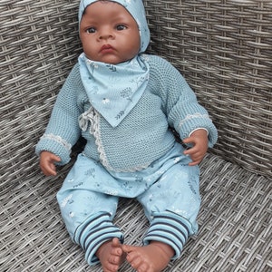 Baby Wickel-Strickjacke in Gr. 56 62 handgestrickt aus feiner Merino Wolle nebelblau