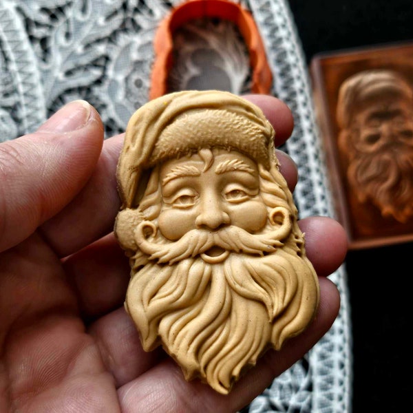 Cheeky Santa, Springerle Mold and Cutter, KV2001