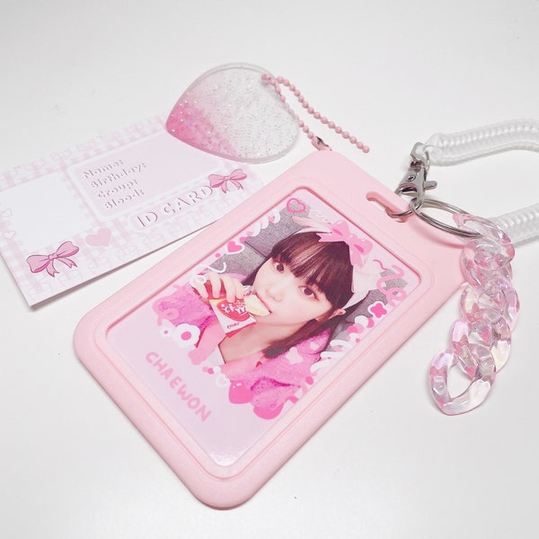 Cute Kpop Photocard Holder Keychain Charm Pink Design Aesthetic Cardholder