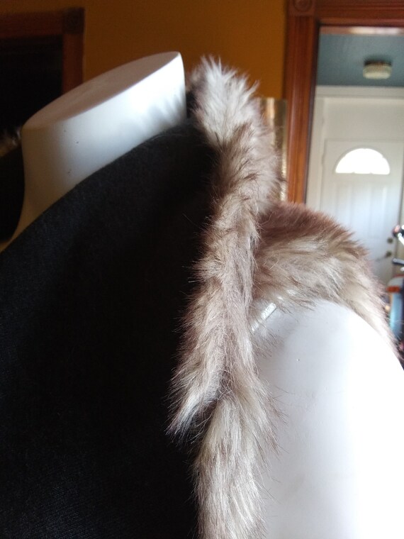 MOSSIMO faux fur reversible vest - image 5