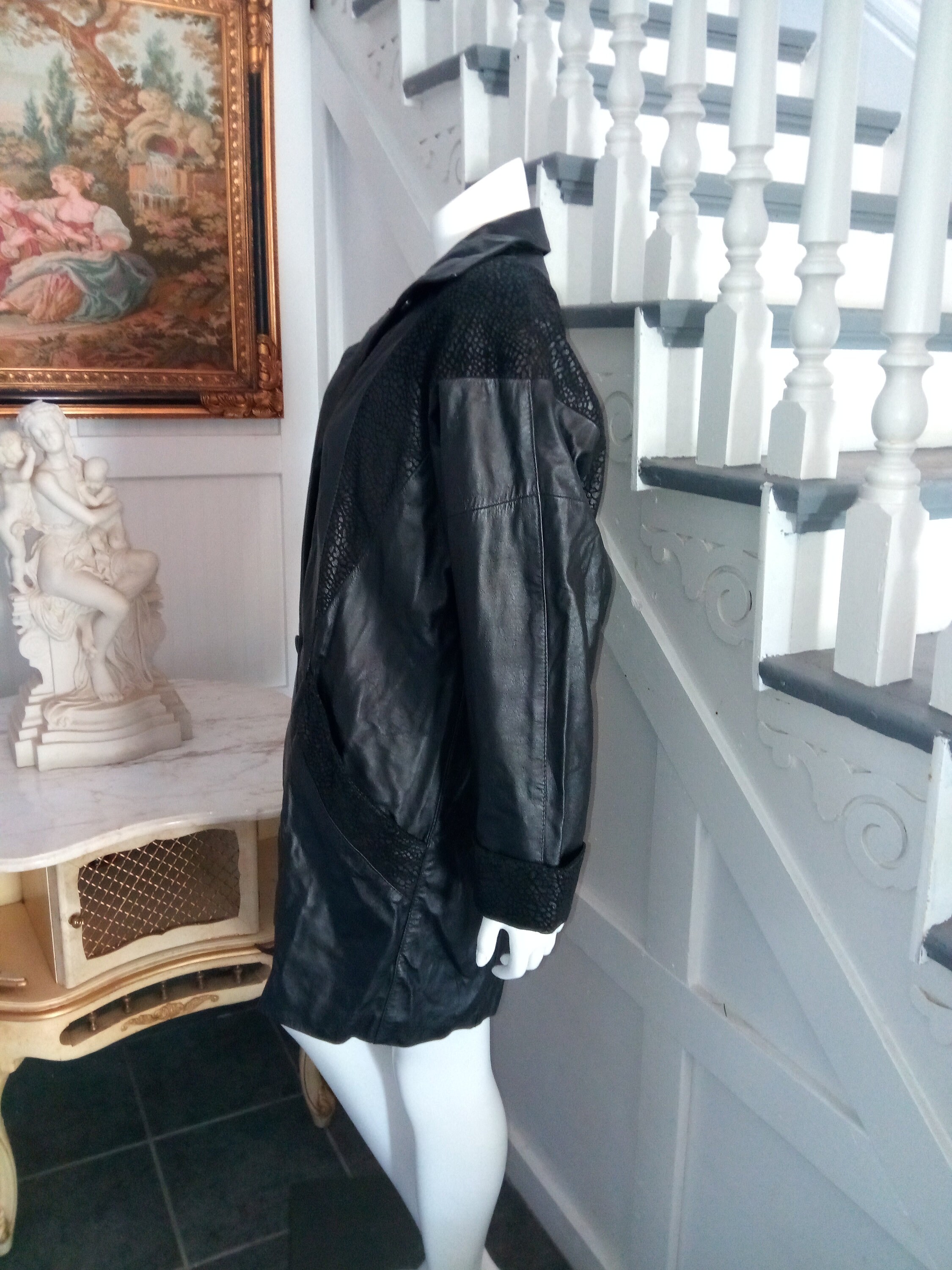Comint leather coat online