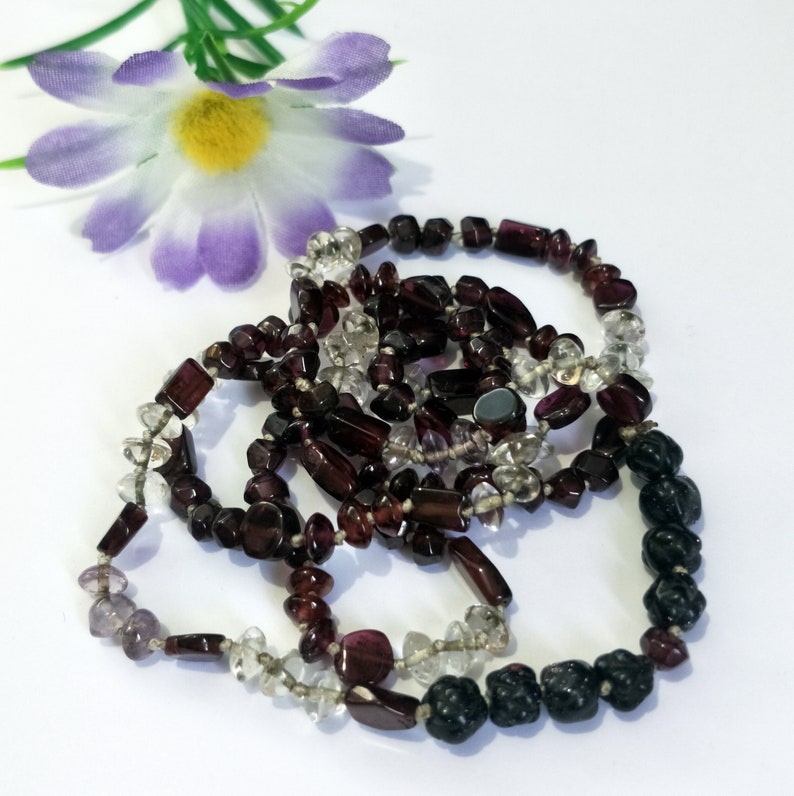 String Necklace Garnet /& White Crystal Gemstone 5-6 MM Beads Length 24 Inches Item Code SNJ 154