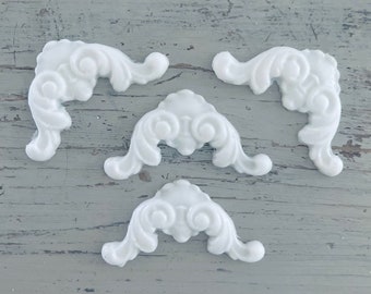 Set of Fancy Corner Appliques (4) - Item 74-0708