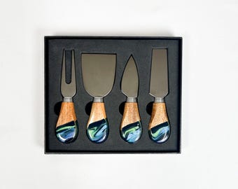NEW! Resin Coated Cheese Knife Set. NO TARIFFS!