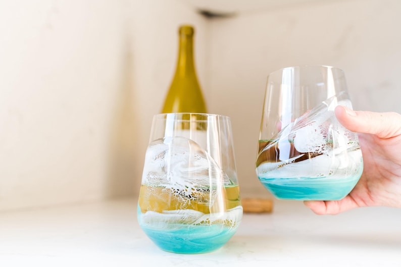 LynnLianaDesigns Wine Glass - Thumbnail 2