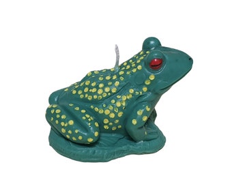 Handgemachte Figurenkerze Frosch aus Paraffinwachs - Das perfekte einzigartige und realistische Geburtstagsgeschenk