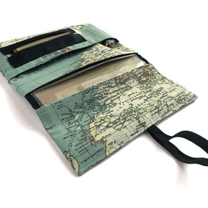 Tobacco pouch, world map fabric print image 9