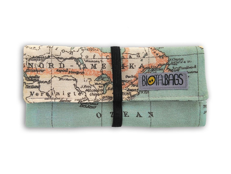 Tobacco pouch, world map fabric print image 3