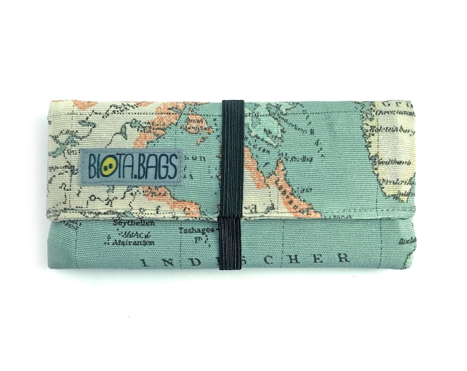 Tobacco pouch, World Map fabric print