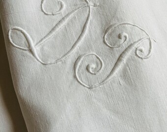 Set: Large sheet with monogram DP and pillow