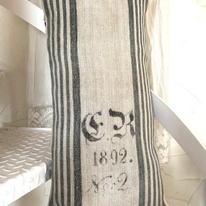 1892: large pillow made of strong linen sack image 1
