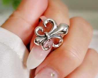 Sterling Silver Fleur de Lis Ring, 925 Stamped, Fleur-de-lis Ring, Silver Flower of Lily Ring, Fleur-de-lis Jewelry, Fleur-de-lis Symbol