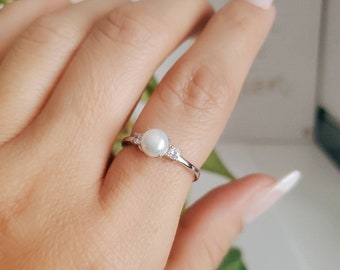 Sterling Silver Fresh Water Pearl Ring, Statement Ring, Pearl Ring, Promise Ring, Wedding Ring, 925 Stamped, Sizes 4-12