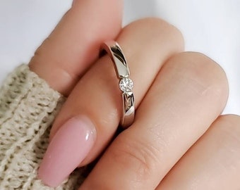 Sterling Silver Women Ring, Solitaire Round Cut Ring, 925 Stamped, Engagement Ring, Bridal Band, Wedding Band, non tarnish