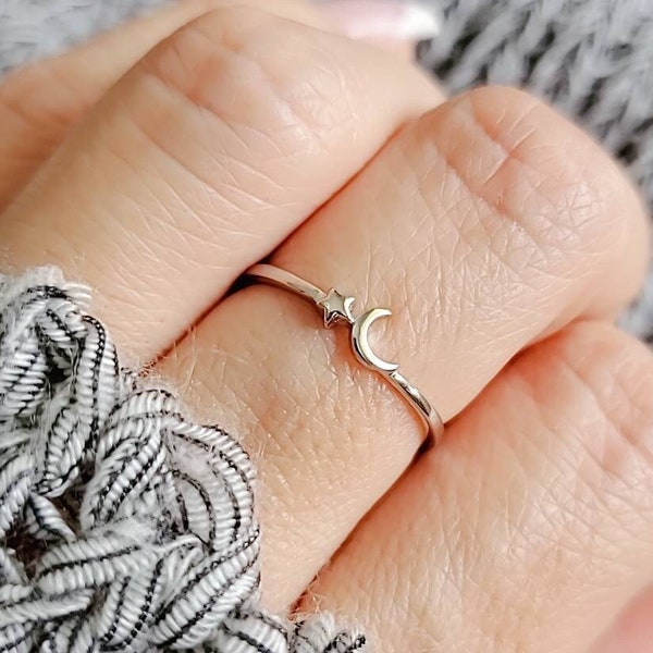 Sterling Silver Crescent Moon Star Ring, Tiny Dainty Ring, Celestial Women Ring, Stackable Ring, Thin Ring, 925 Dainty Ring