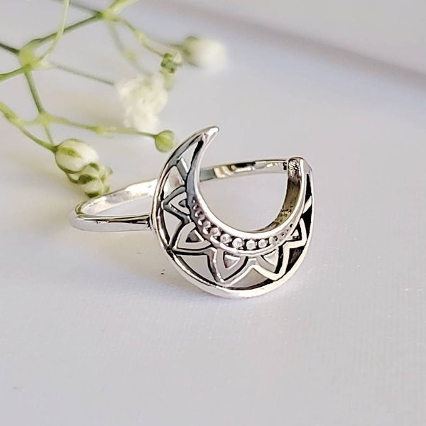 Crescent Moon, Mandala Moon Ring, Sterling Silver Women thin Ring, 925 Simple Minimalist Bohemian Chic Band, Size  4 to 12