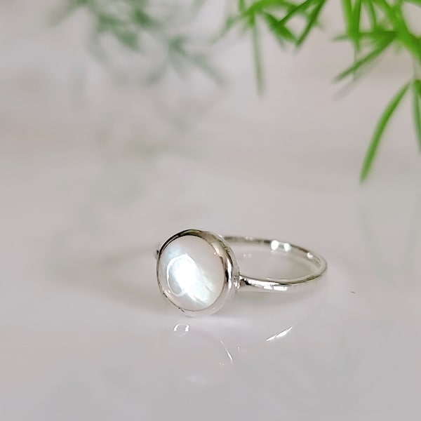 Sterling Silver Mother of Pearl Ring, Women Statement Ring, White Stone Ring, Wedding Ring, 925 Stamped, Ring for Women