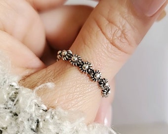 Sterling Silver Band Flower Band, Bohemian Chic Minimalist Ring, Thumb Ring, Beaded Ring, 925 Silver, Bali Ring, Bead Ring