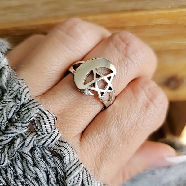 Pentagram Crescent Moon Ring, Solid Sterling Silver Ring, Gothic Celtic 5 Point Star, 925 Stamped, Size 5-12