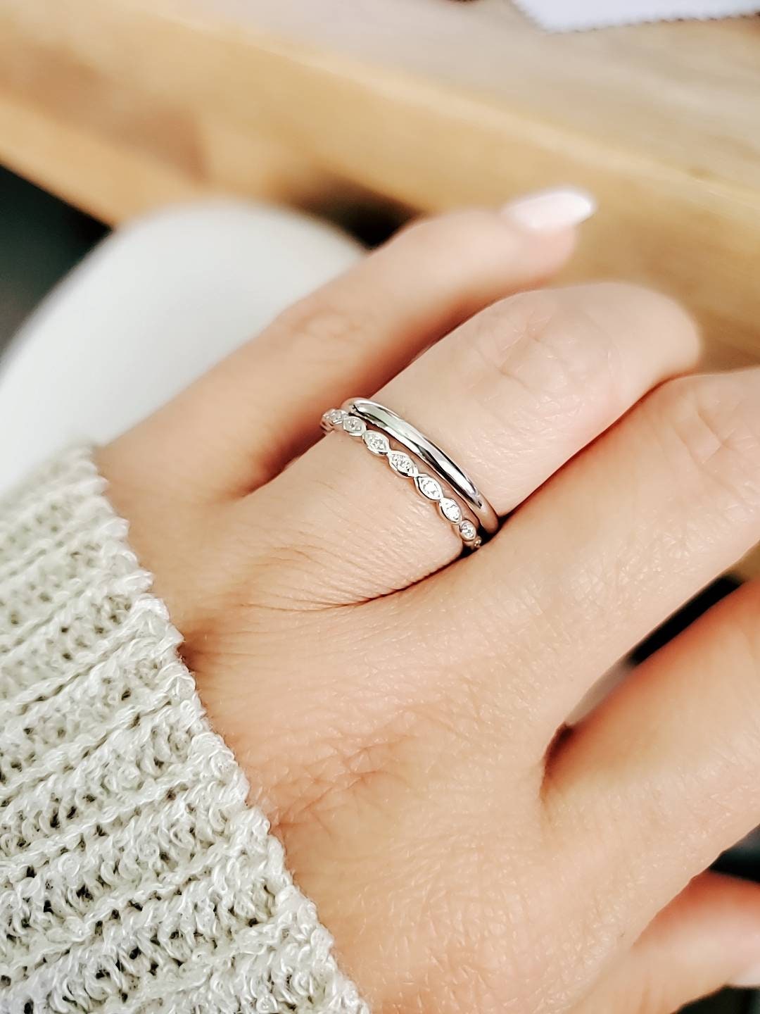 Double Band Criss Cross Simple X Ring in Silver | Amorium Jewelry