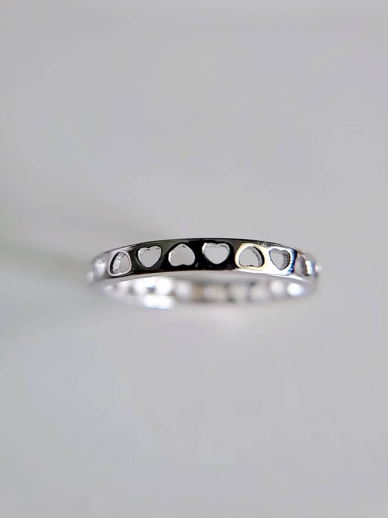 Anniversary Gift 925 Ring Promise Ring Wedding Band Thin Minimalist Women/'s Band Sterling Silver Heart Band