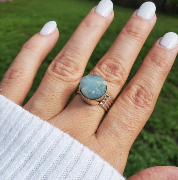 Silver aquamarine ring deals