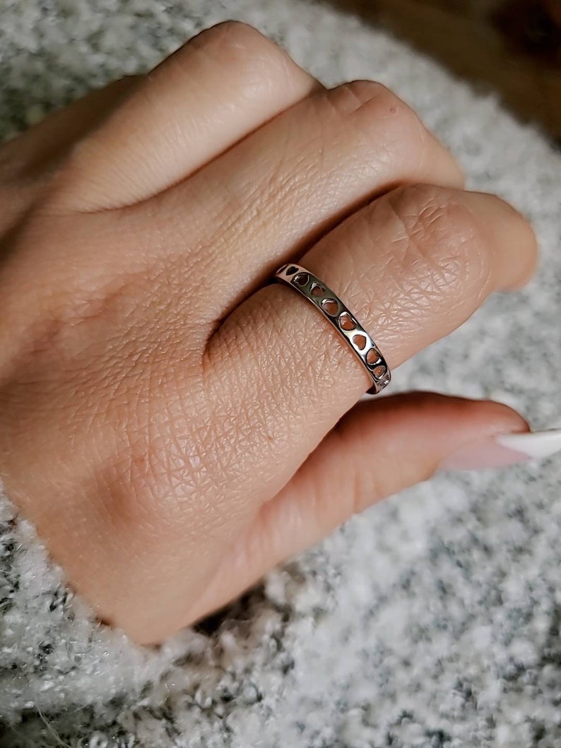 Anniversary Gift 925 Ring Promise Ring Wedding Band Thin Minimalist Women/'s Band Sterling Silver Heart Band