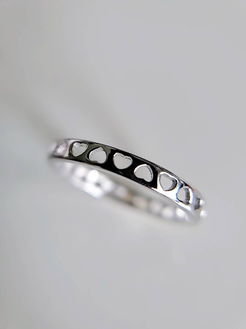 Anniversary Gift 925 Ring Promise Ring Wedding Band Thin Minimalist Women/'s Band Sterling Silver Heart Band