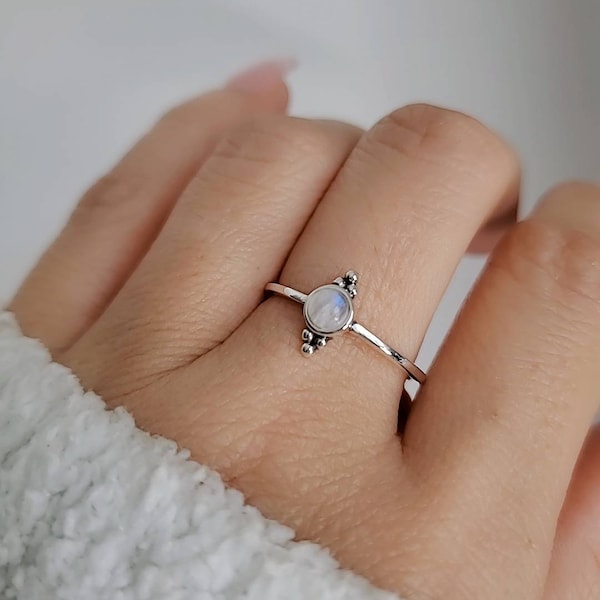 Sterling Silver Daintt Moonstone Ring, Women's Ring, Rainbow Moonstone, Stack Ring, Tiny Ring, Bohemian, Minimalist Girls Ring, 925 Stamped