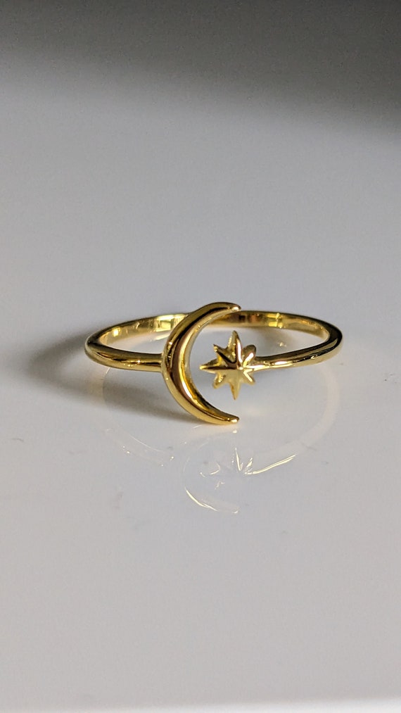 Silver Moon Star Ring – MOONSTONE