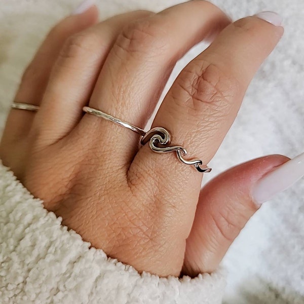 Sterling Silver Waves Ring, Rolling Wave Ring, Beach Wave Ring, Ocean Tide Ring, 925 Stamped, Summer Ring, non tarnish jewelry