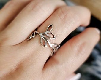 Sterling Silver Leaves Ring, Leaf Women's Ring, Olive Ring, Statement Band, 925 non tarnish Silver, sizes 3-13