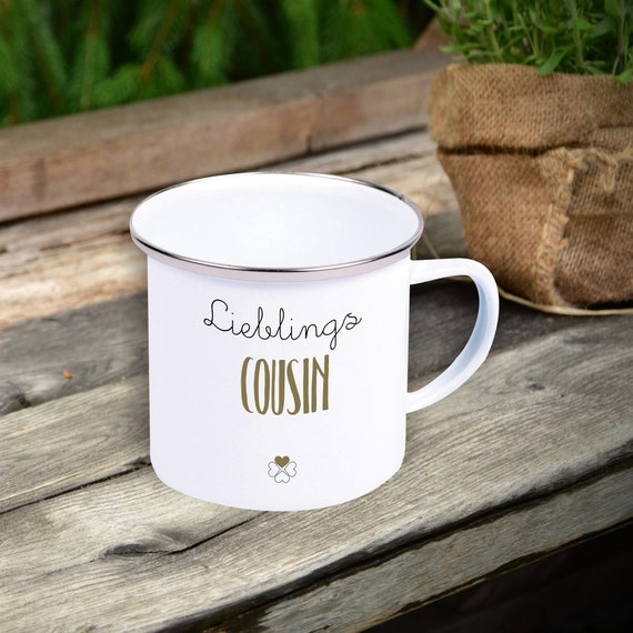 Emaille Becher "Lieblingsmensch Lieblings Cousin" Tasse Tee Kaffeetasse Kaffeebecher Mug Retro Campen