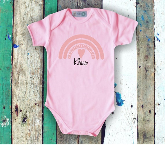 Baby Body "Regenbogen mit Wunschnamen" Babybody Kurzarm