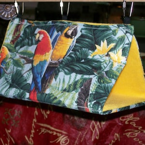 Parrot \ Bird Hanging Sleep and play Tent