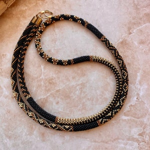 PDF PDF Bead Häkelanleitung lässige Halskette Perlen Seil Muster Häkelarmband Perlen Muster lange Halskette Lariat Farbzahlen Zahlen