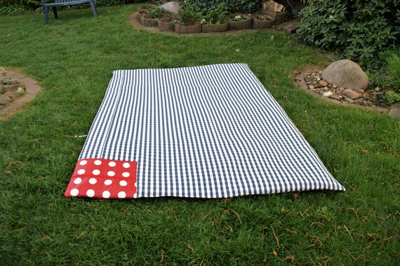Lined picnic 2025 blanket