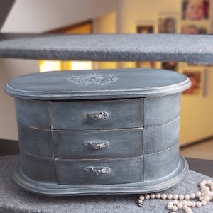Black and grey shabby wooden jewelry box
