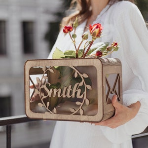 Gepersonaliseerde trouwkaartdoos met gleuf, unieke handgemaakte cadeaus, op maat gemaakte aandenkendoos vrijgezellenfeest, boho en rustieke houten receptie receptie