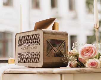 Décoration rustique, cadeau de mariage personnalisé, boîte enveloppe, boîte pour cartes en bois et acrylique avec fente, centres de table faits main