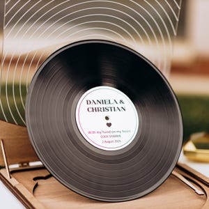 Custom Vinyl Record Wedding Guest Book: Music Lover&#39;s Keepsake