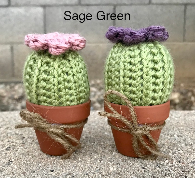 Crocheted Cactus in a Pot, Cactus, Cacti decor Sage Green