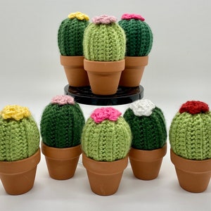 Crocheted Cactus in a Pot, Cactus, Cacti decor image 2