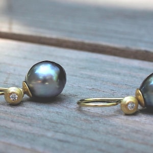 Tahitipearl Earrings with Diamonds