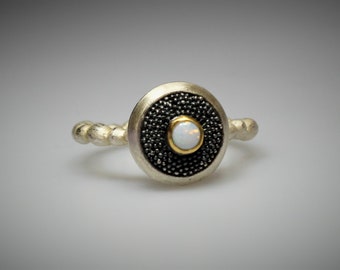 silverring with opal and granulation