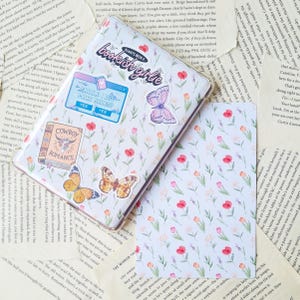 Floral Kindle Insert, Booktok Case, Ebook Cover, Bookish Merch, Paperwhite Clear Case, Accessories, Dark Romance Bookstagram