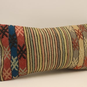 Cuscino fatto a mano Copertina 10x20 in 25x50 cm Lumbar Marrone Nero Blu Fiammeggiante Cuscino Vintage Kilim Cuscino Divano Tribal 4yef-928