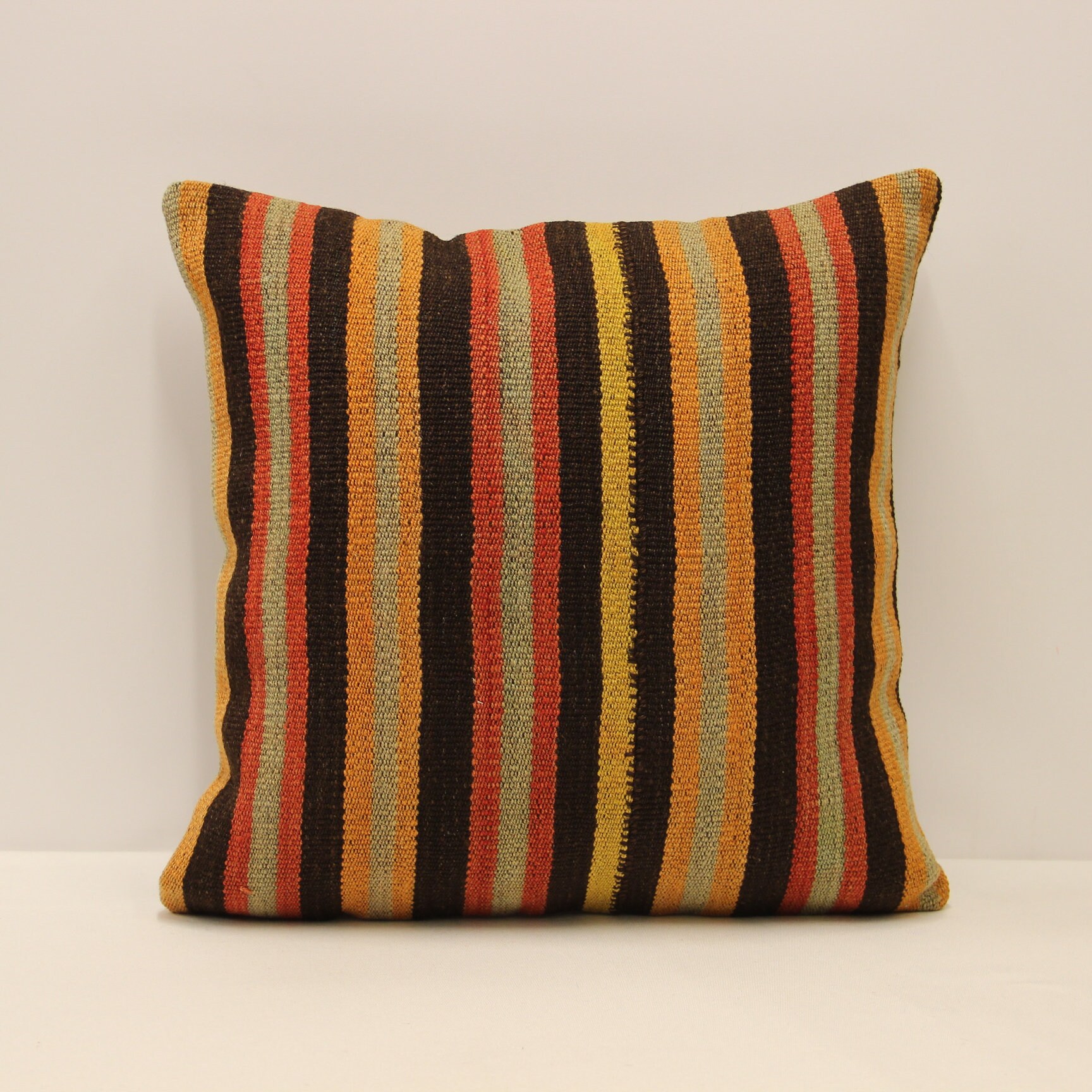 ヴィンテージ クッションカバー 18 x 18 インチ (45 x 45 cm) トルコ
