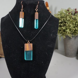 Blue Clear and Exotic Wood Earring and Pendant Set